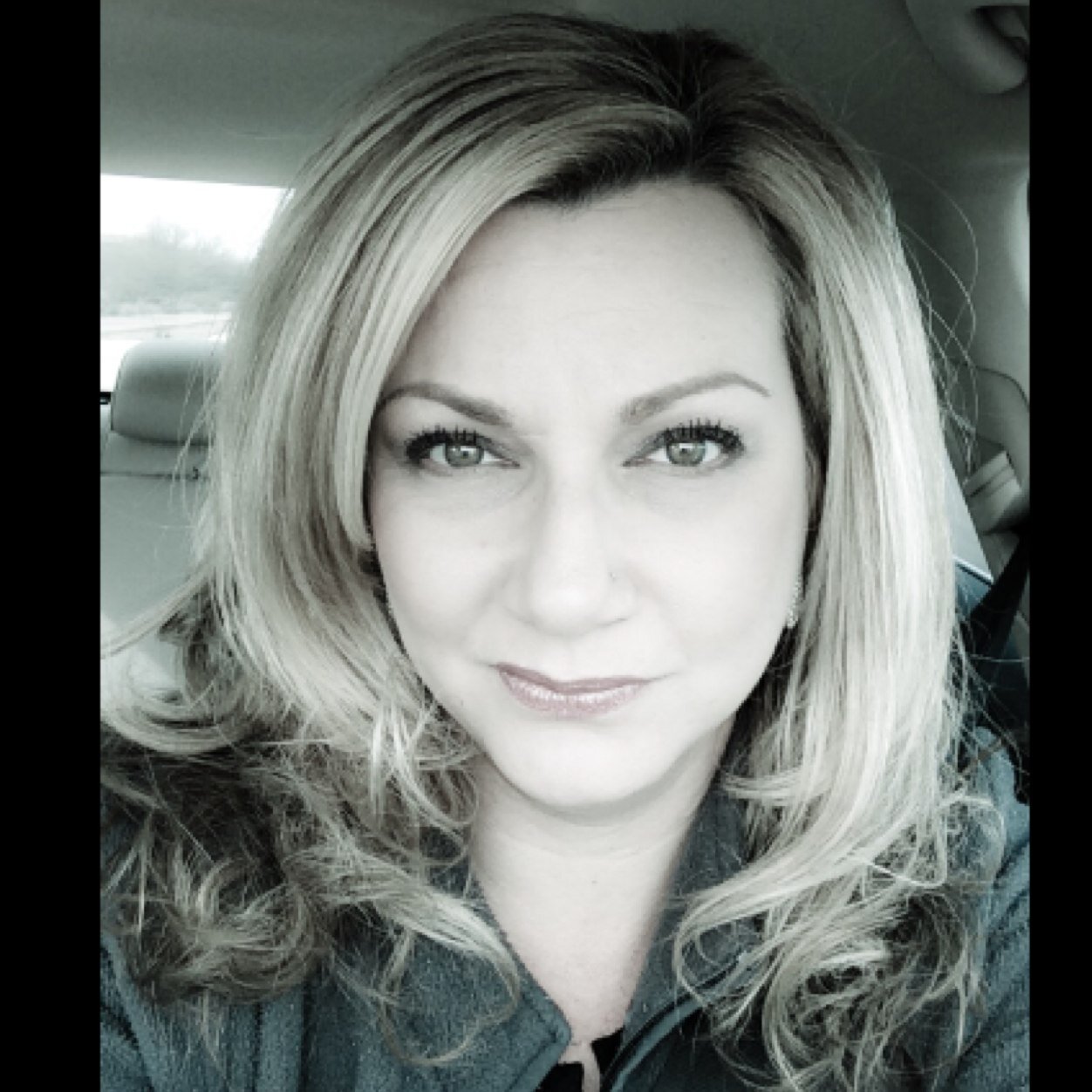 cynthiak_az's profile picture. Jewelry designer • crappy driver • true crime addict • and at this rate... future crazy cat lady! Me-OW =^..^=