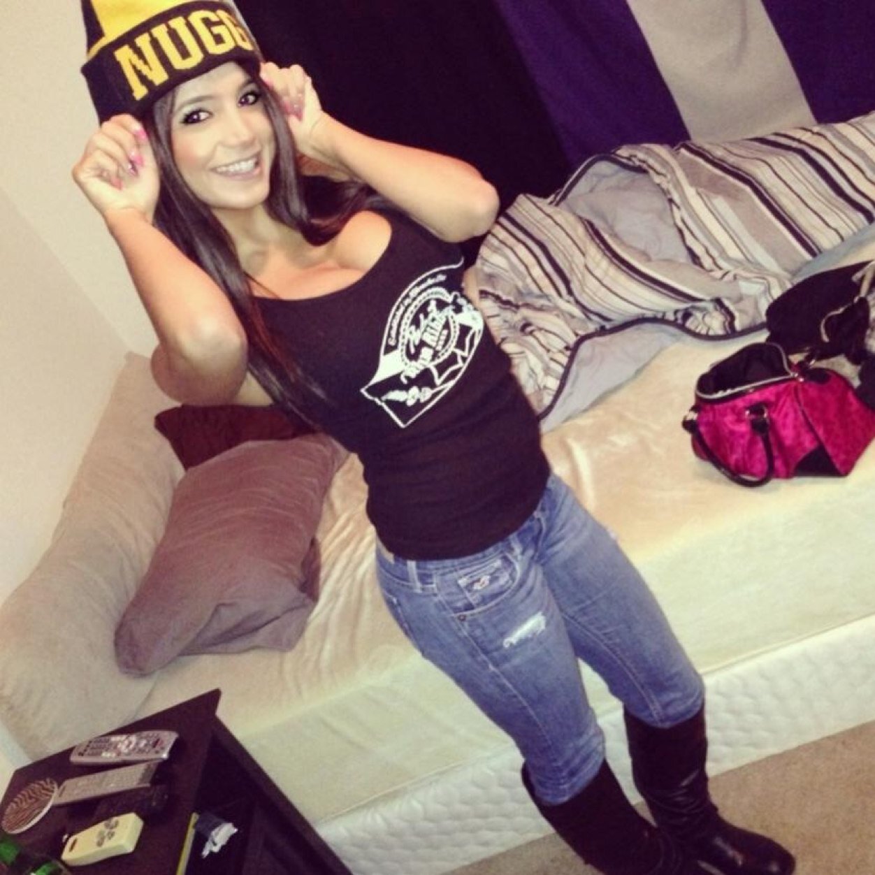 I'm a bitch. Sorry not sorry ♔