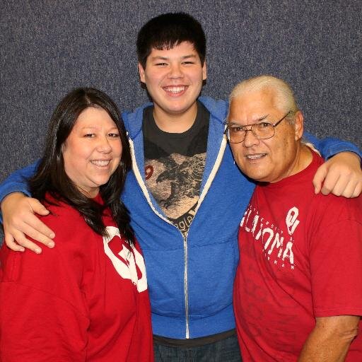 Love my family, especially my son & my husband! My kids (students) make my day~~~daily :) Still NEED my MOM-Missing Dad-Waiting for the return of JESUS CHRIST.