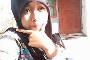 Hanya sebuah harapan kecil untuk mendapatkan mu

follow me ,, follback just mention :) no mention ,, no follback