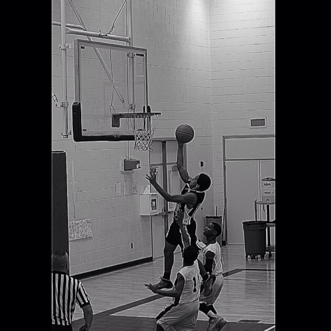 treyj3_'s profile picture. 