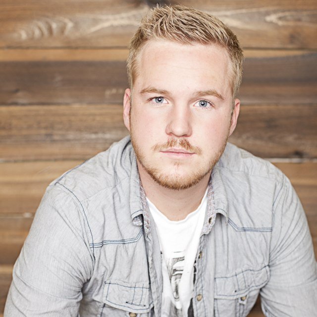 Musician from Utah. Musical child of Dashboard Confessional, The Rocket Summer, Parachute, and pop-punk. New album coming soon! Follow for a free song download!