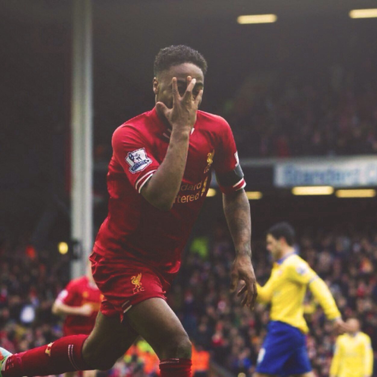 elliottking11's profile picture. 