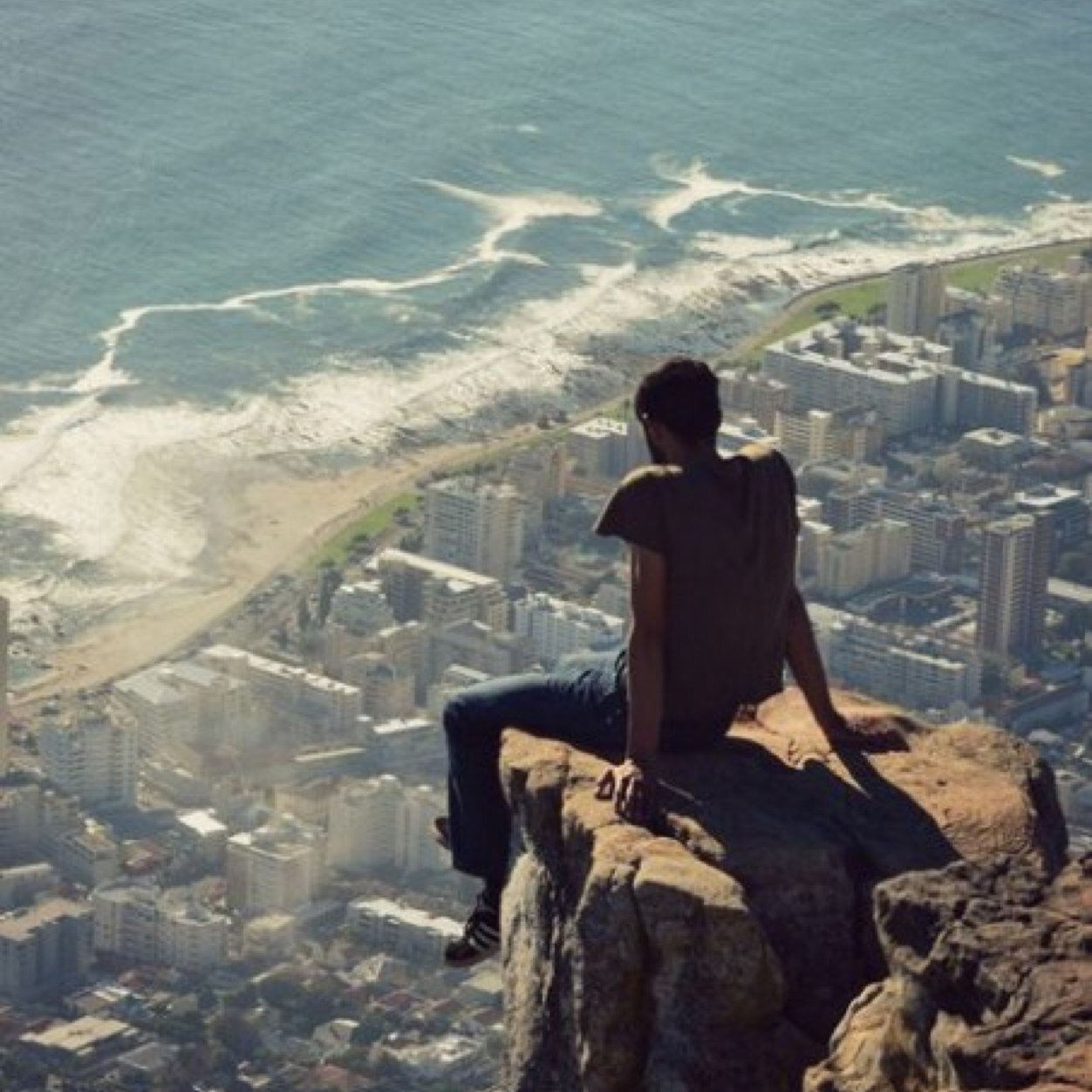 asr_ho's profile picture. الخلاف لا يفسد للود قضيه والاحترام ساس العلاقات