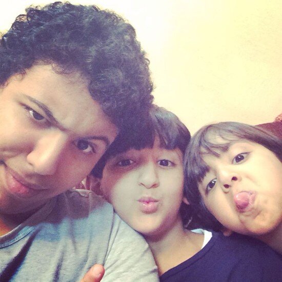 دخلت هُنا وسويت لي فولو ؟ ٳمي هي كل شيء بحياتي. http://t.co/orHDi554PA