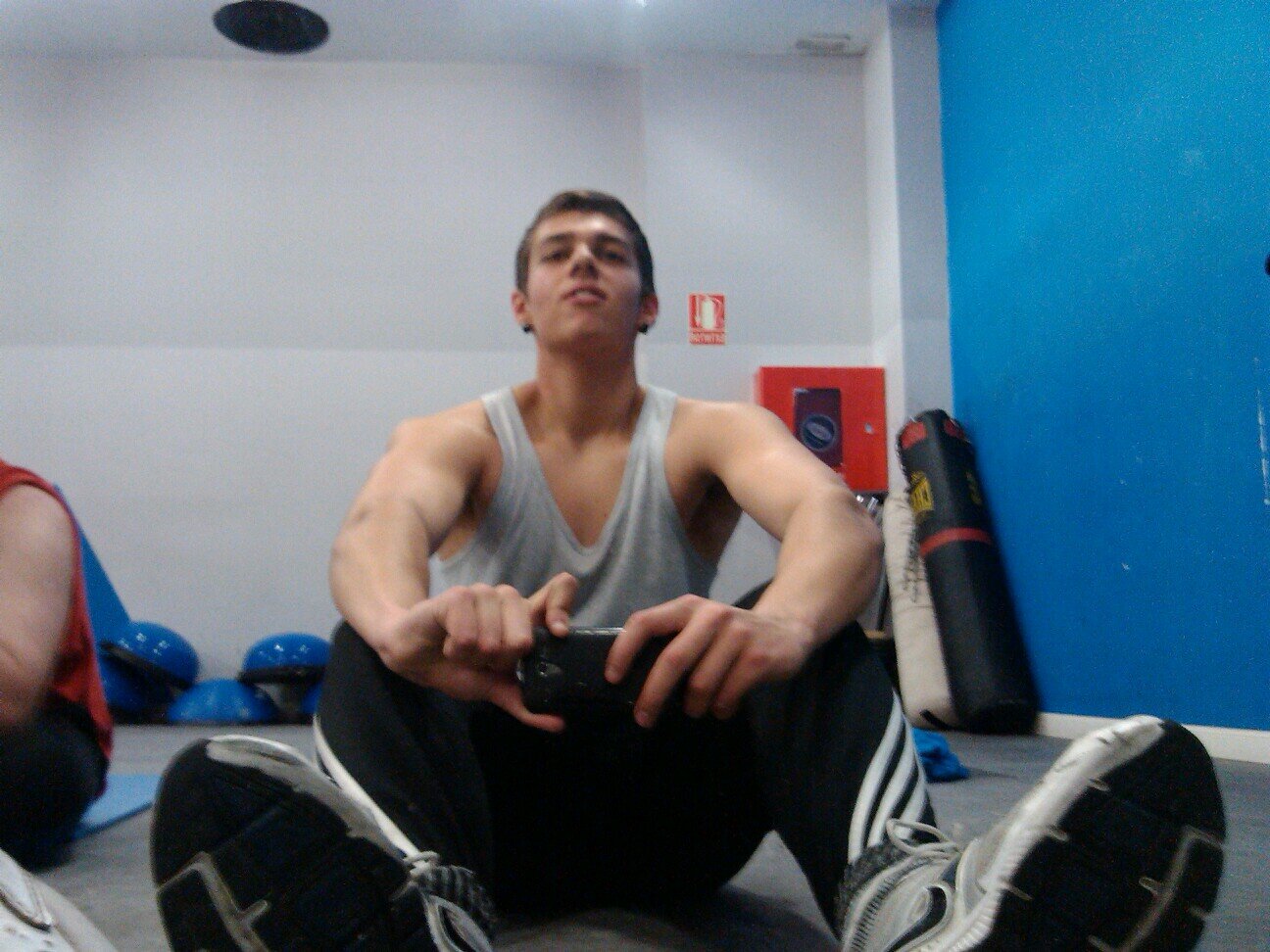 Mro ,  Amante del Gimnasio y del Fútbol , intentando cumplir los objetivos que me marco.  Madrid