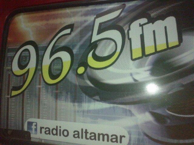 Altamar nació ante la necesidad de un cantón con problemas de identificación por sus características geográficas, Altamar mas comunicación mas radio 96.5 fm.