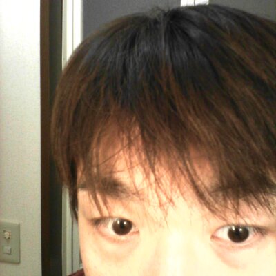 充 On Twitter 明日 職場に小学生の子供達 が見学に来るそうだ W 仕事に集中している自分の顔は 人を殺しそうな怖い しかめっ面 顔をしているらしいが子供達は 泣いてしまわないだろうか W 穏やかな顔を意識したら引きつった もっと怖い 変質者的な