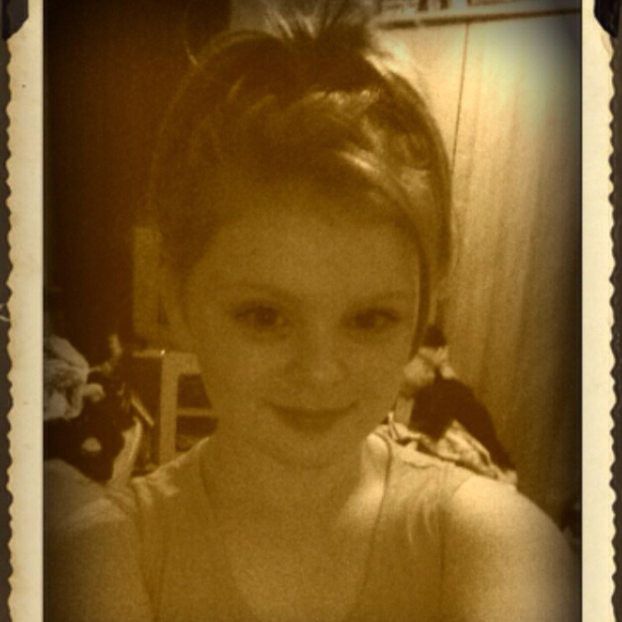 Follow me and I will follow you back xx