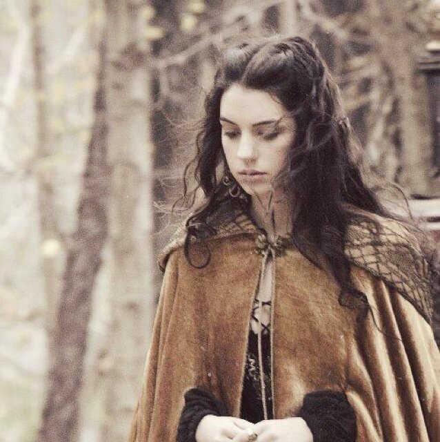 SinisterFangs's profile picture. 'For it was not into my ear you whispered, but into my heart. It was not my lips you kissed, but my soul.' Always running, but running with him. || Vampire.