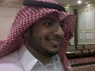 لا أجيد الحديث عن نفسي ..لأني أجهل الكثير فيهـا .. متخصص في علم القانون  .. متذوق للشعر ولـي أبياتي .. Pin:28CE9E27