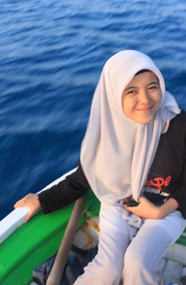 Khairunnas anfa'uhum linnas.
Sebaik-baik manusia adalah yang paling banyak memberikan manfaat bagi orang lain..^^,