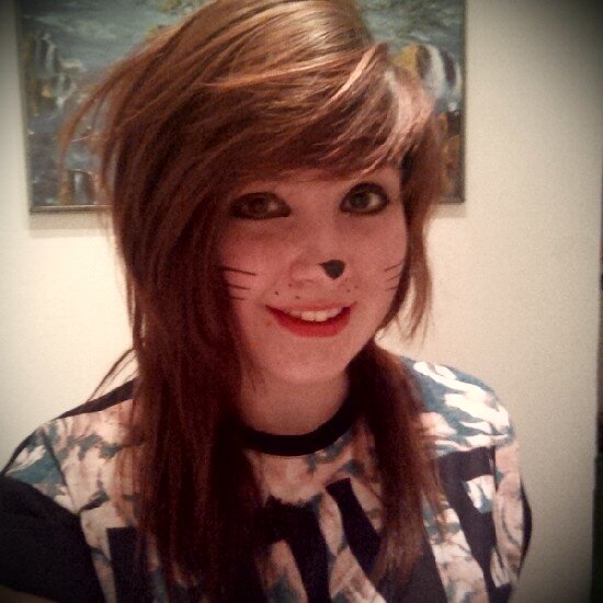 Follow @You_Zoe_At_Six instead :)