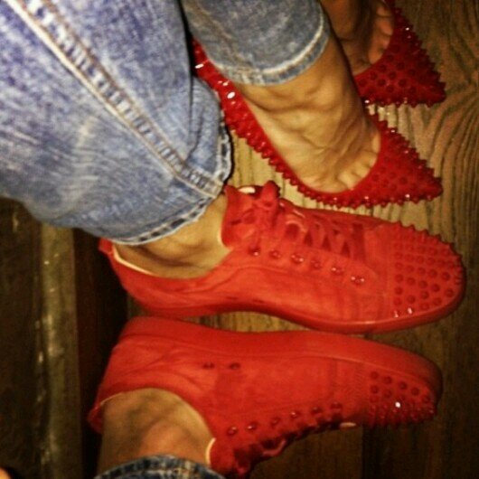 We sell fashion shoes! Follow us. Only Xclusive brands.