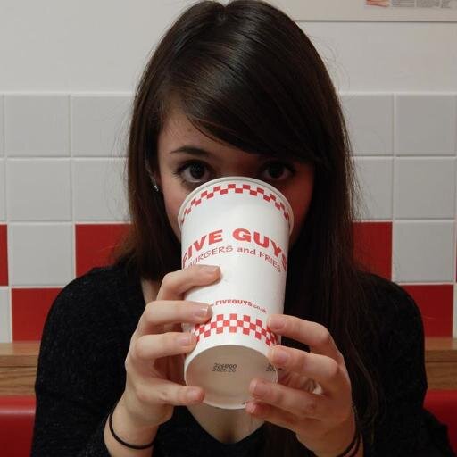 jess_afj's profile picture. Diseñadora Gráfica. Ilustradora