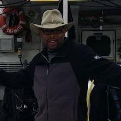 Lover of Scuba Diving and Social Media. I am bringing a new way to reach out to the diving community called http://t.co/1SIjtVMvSM. Sign up!