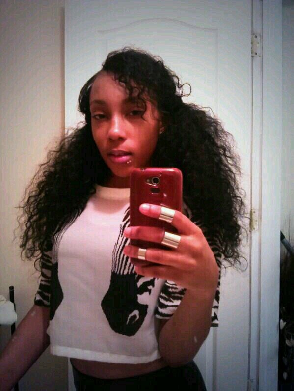 im a cool ass chick w/ a bad attitude