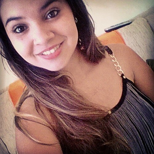 Sorria mesmo que a vida não lhe de motivos para sorrir :D