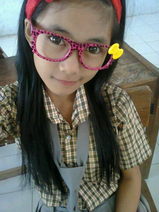 Dian sukma dewi #salvahusnia28 http//.pecinta.hellokitty.co.id i'm love you cuxmalavers