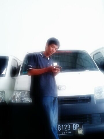 ariiyyo's profile picture. Riqi_qpoi@yahoo.com