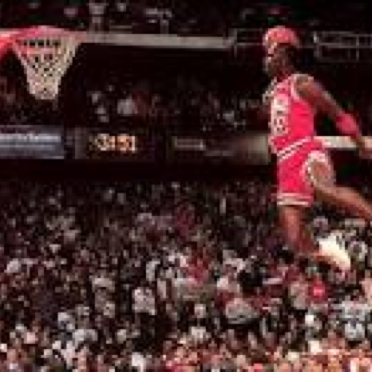 justbeanluis15's profile picture. 