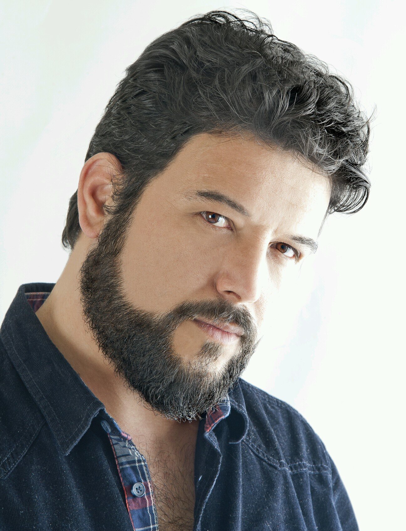 YLMZTTN's profile picture. GraphicDesigner&Photographer