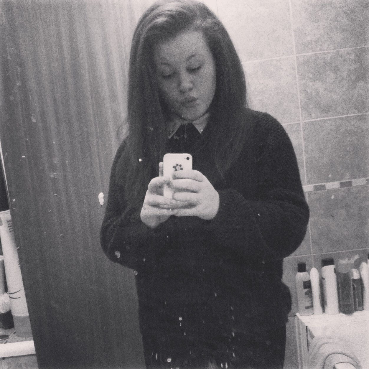 My dream is for jessie j to follow me, love you jessie (big fan)