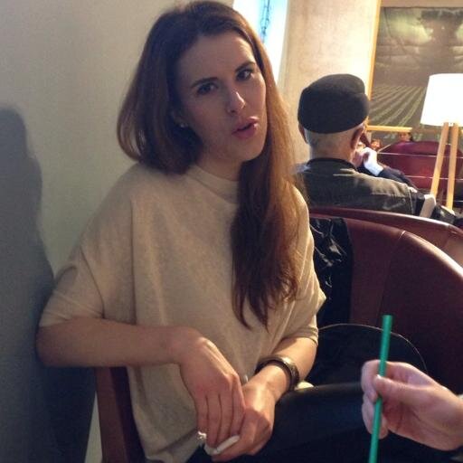 Jonelia87's profile picture. :)