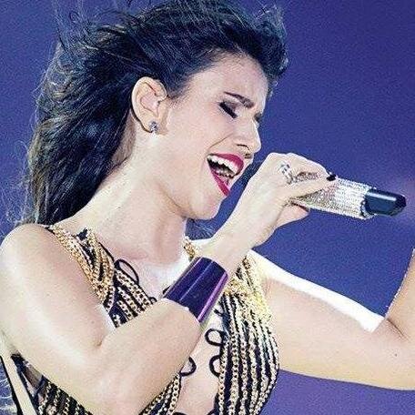 Um FC dedicado a minerinha q encantou meu coração...a cada dia q passa eu amoo mais a @PaulaFernandes7 !! EU TE AMOOOO PULS!!!