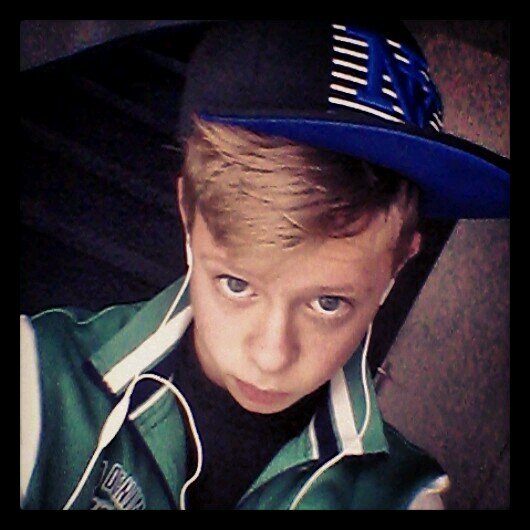 A2B/OZC C1/Ajax/Soccer for ever/13jaar/16-02-2000/Fifa 13/#teammatties w/lauraaa// teamheldenn w/ dewii ;)
