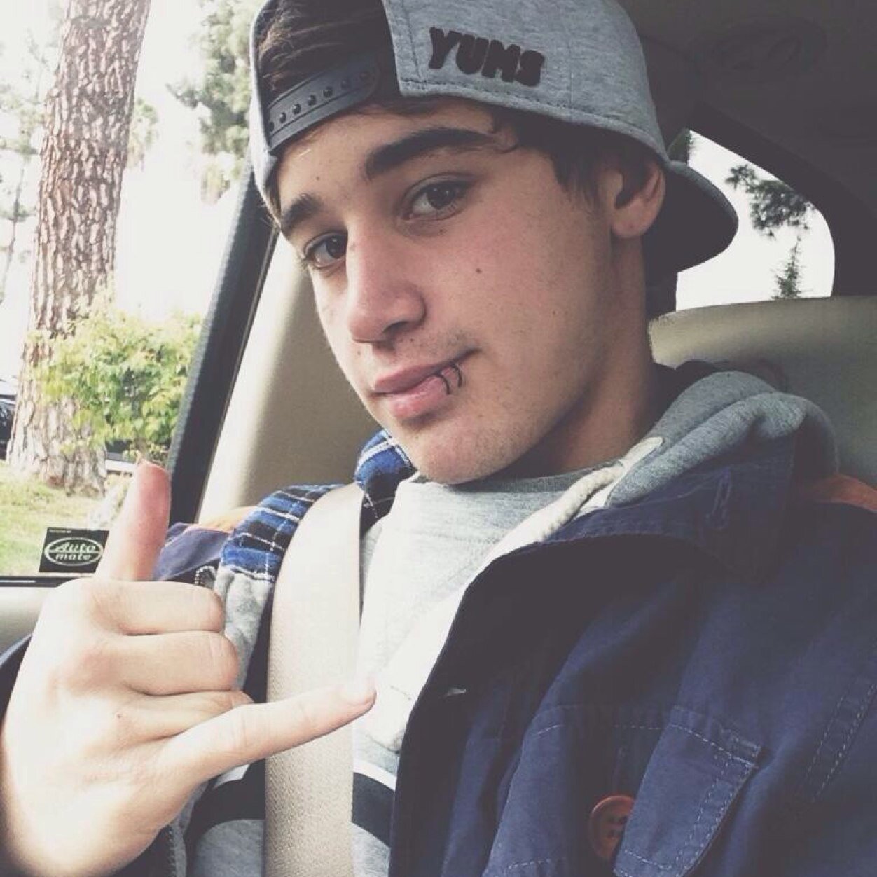 This is a free follow, follow @nandoscraic_