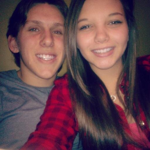 MeganEnglish38's profile picture. Follow me I follow back :)
 Tumblr: http://t.co/DCSKltTNOC     Kik: megan.english