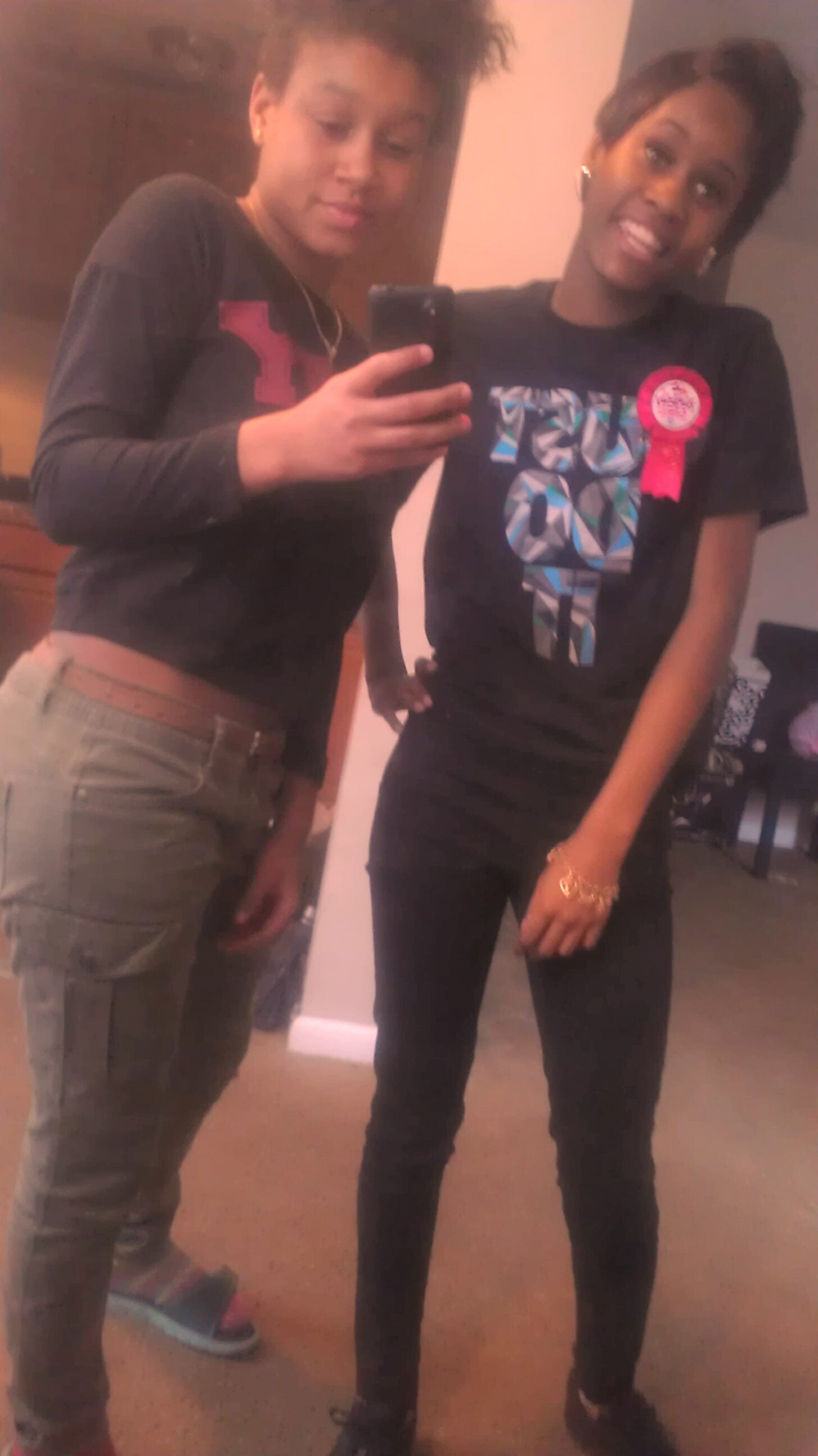 Free Lild Grand Grand and Follow My Courtney @His_Shaawty