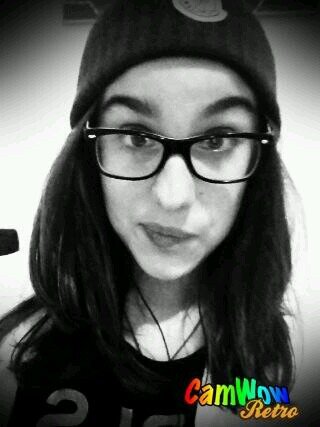 follow me please!! ♥♥
