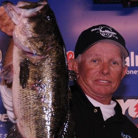 okeechobeefishn's profile picture. 30+yr Captain Okeechobee, 3 time FLW Champion, FLW Cup Champion, Bassmaster Elite Classic qualifier https://t.co/lkkTSsjl0r