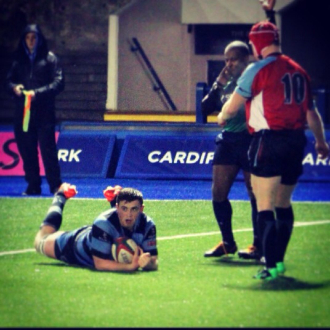Cardiff -