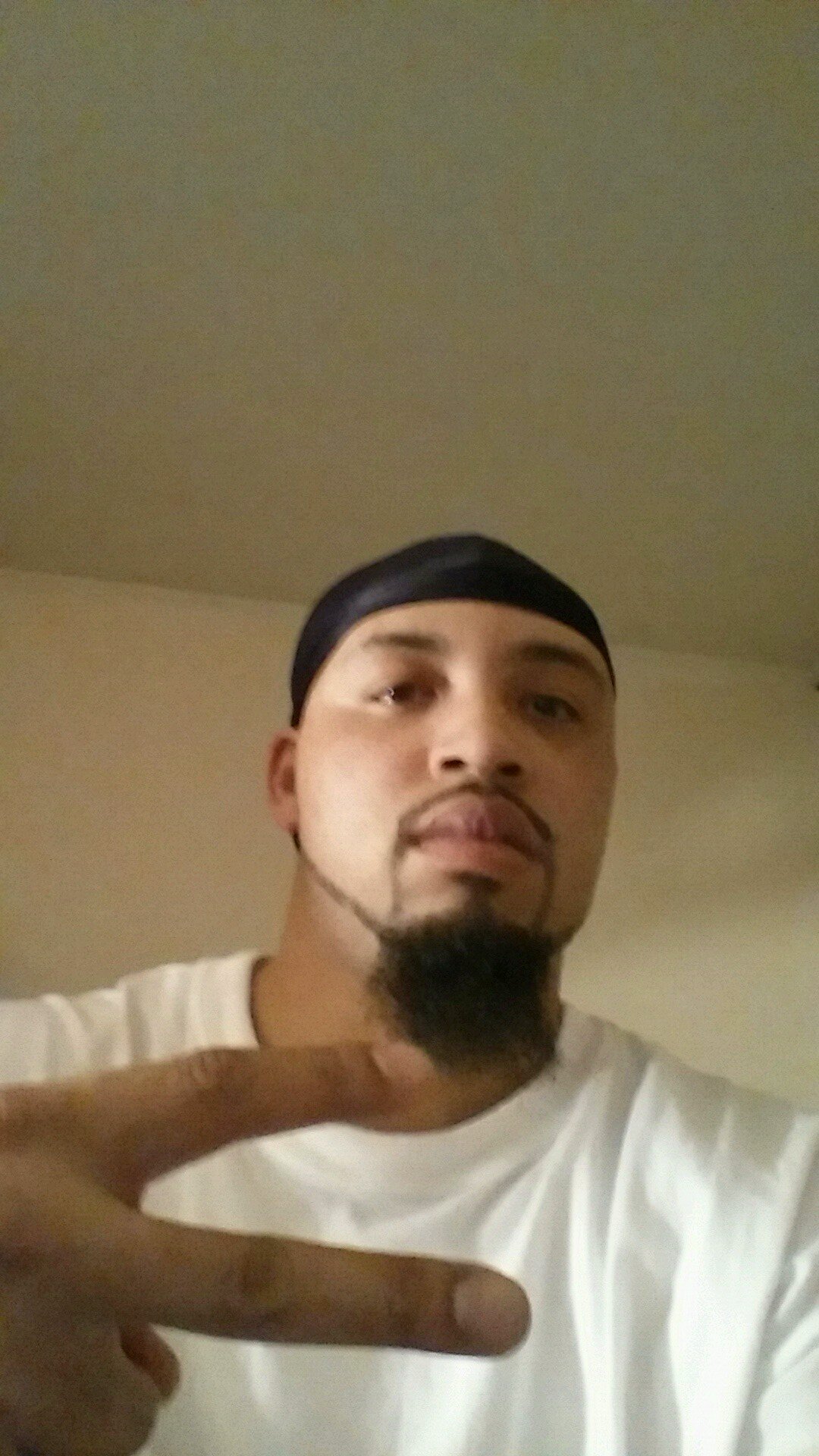 ASSES103's profile picture. not looking so dont hit me up