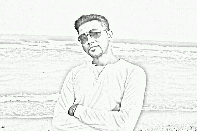 Software engineer by profession,so weekend's r d best part of my life.a die hard barca fan,luv my frnds alot nd 1 f my best known enemy is myself