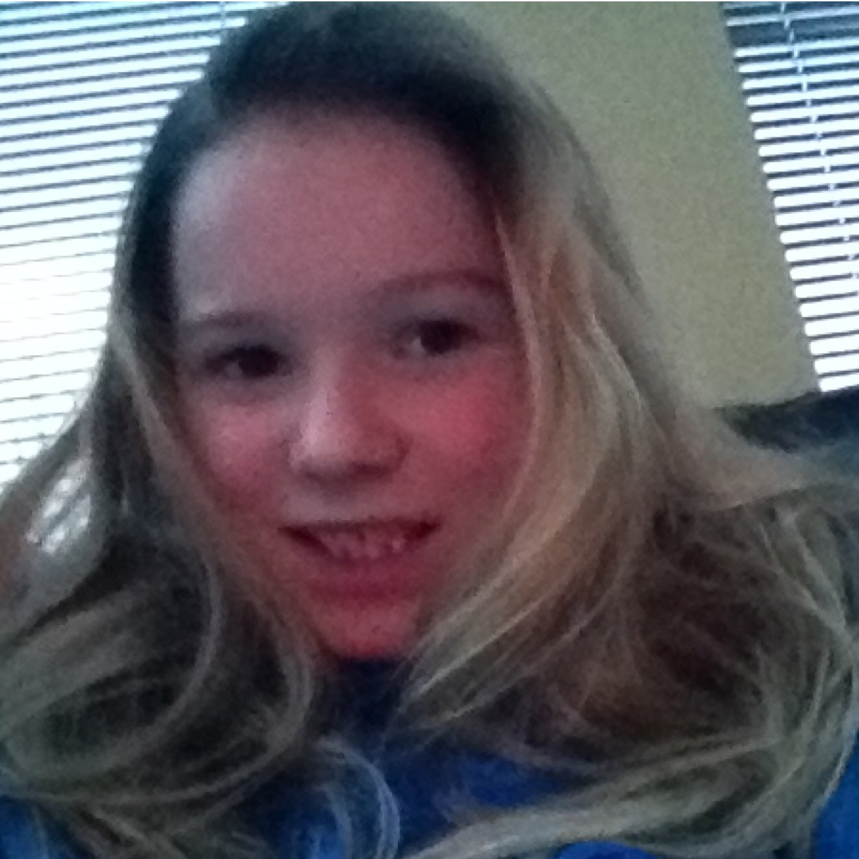 Hi i am cait9G follow me to find out cool fun stuff i am doing! I adore @littlemix,@iamwill and @katyperry