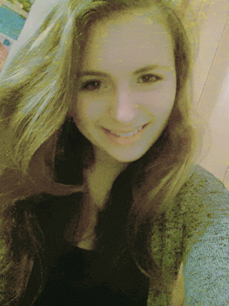 25.7.love my bestie~13~crazy~♡friends&family♡~from Czech Republic+Romania+Hungary+Austria♡~speak Türkçe+German+English+French~ skateboarding~basketball~Africa♡♡