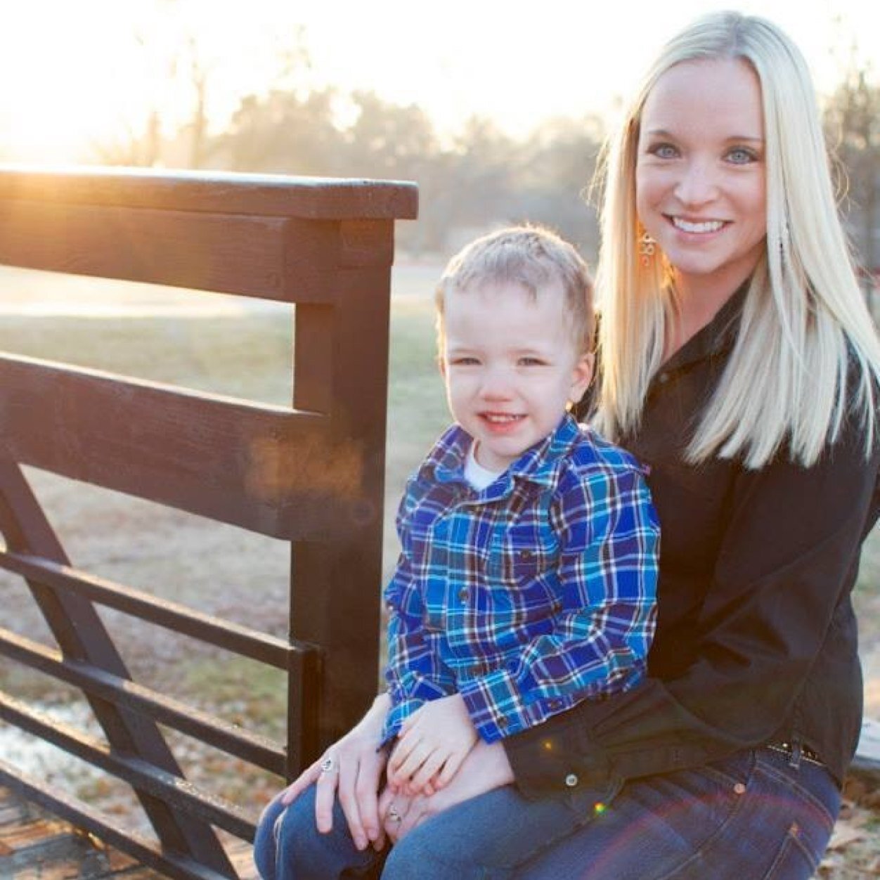 ChRiStInA_03_14's profile picture. 