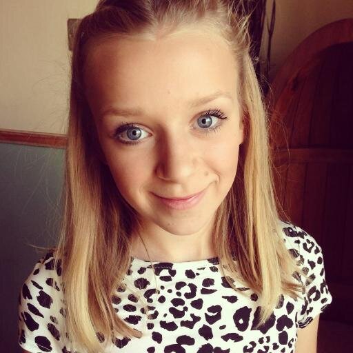 Fashion,Beauty and being me! One direction and Little mix (Tilly-Mae)