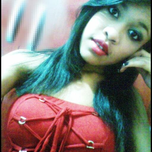 17 anos , Amo dança , Amo o nego@Luansantana 3 , Romantica , Timida , amo musica sertaneja ' enfim me segui ' *-*