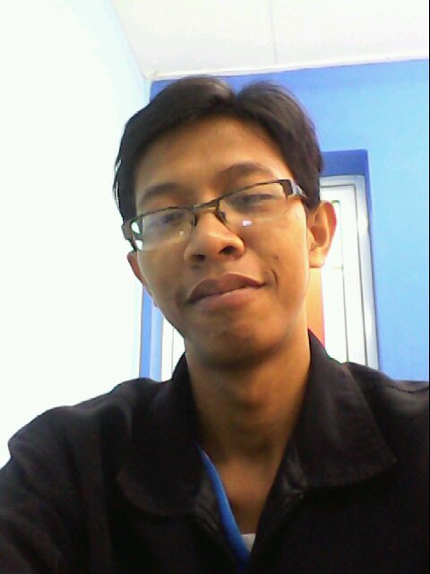 manusia biasa yang ingin luar biasa.