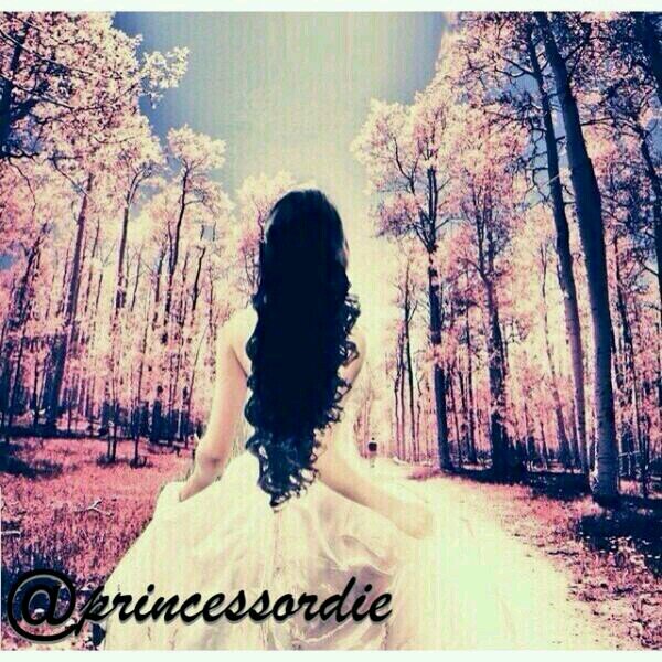 Keep your head up princess, if not your crown falls. My fairytale started on 4/16/13. My hair is my everything. im always right.