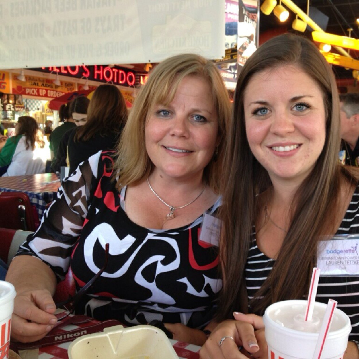 tetzkek's profile picture. 