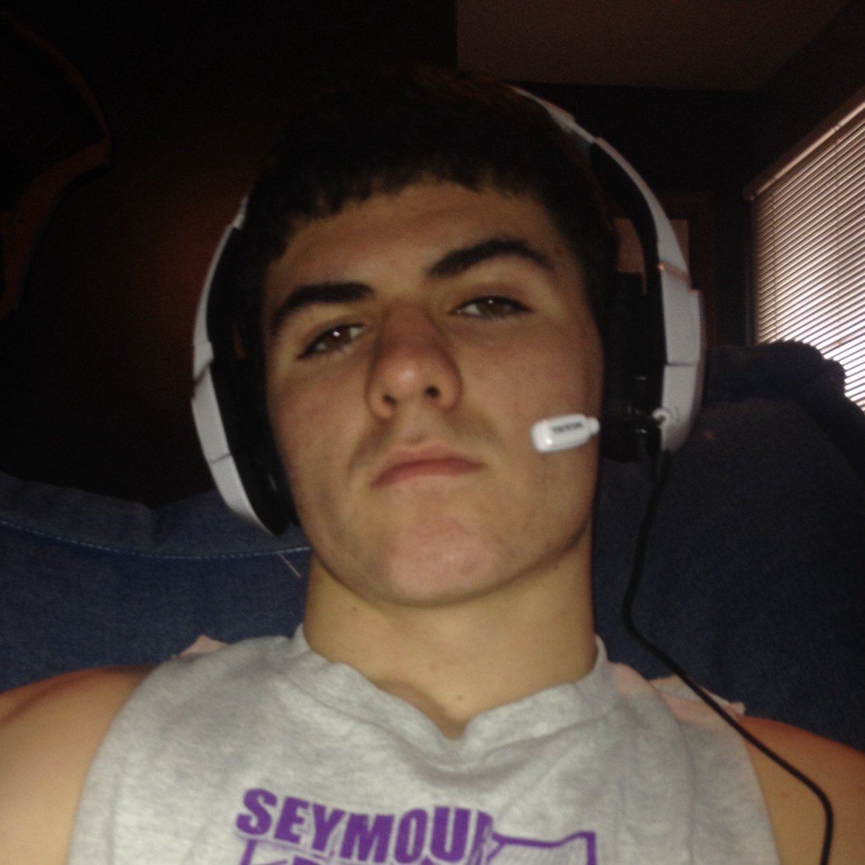 Typical gamer looking to go big someday. Captain of @FleX__eSports.