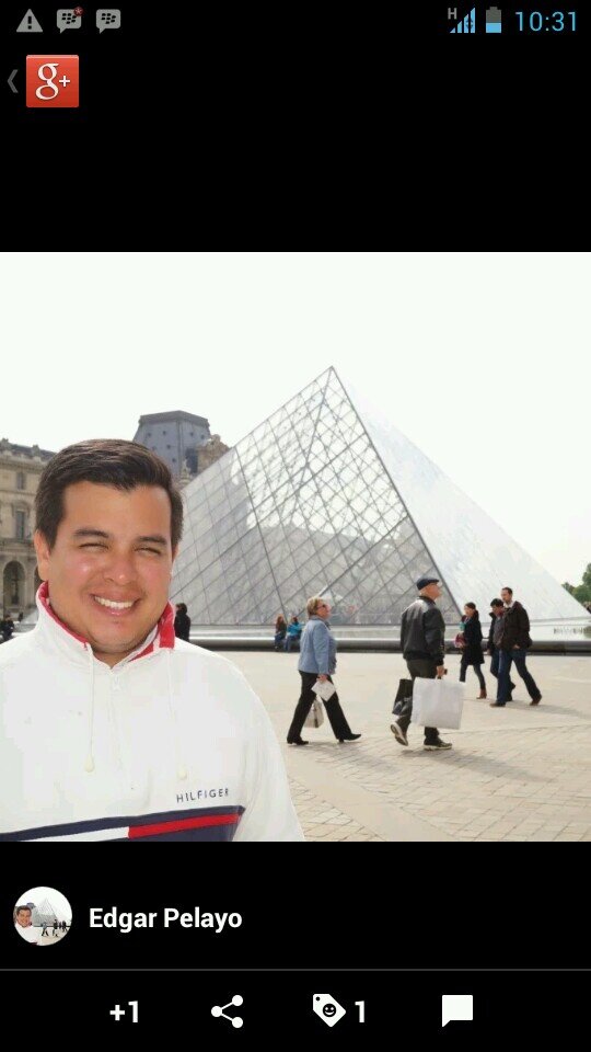 Emprendedor, tecnólogo y chef aficionado en mis ratos libres.