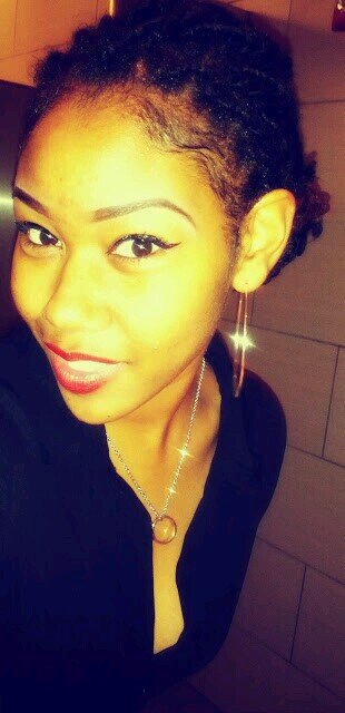 like to keep it honest and 100! destined for greatness! peace n love :)