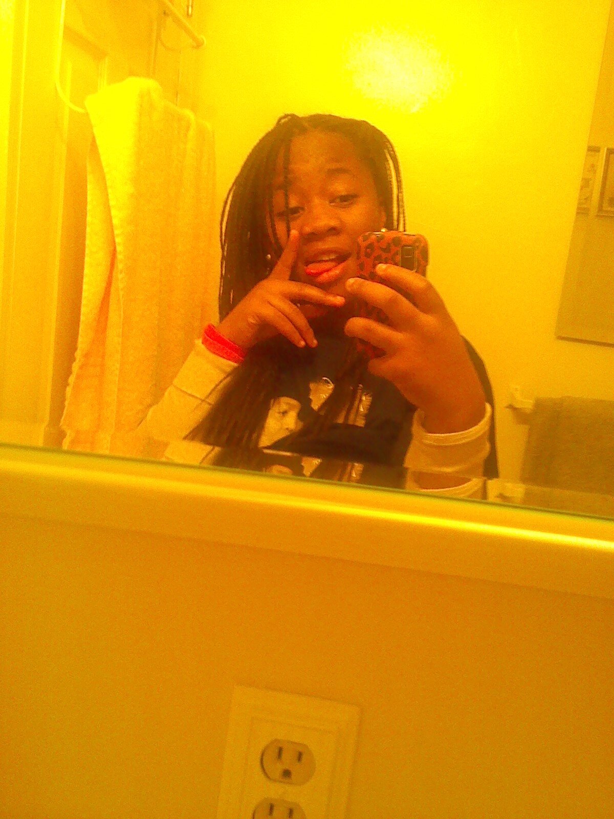 If u r a boy who wanna gett with tis then u r lucky 2 gett when ever u like!